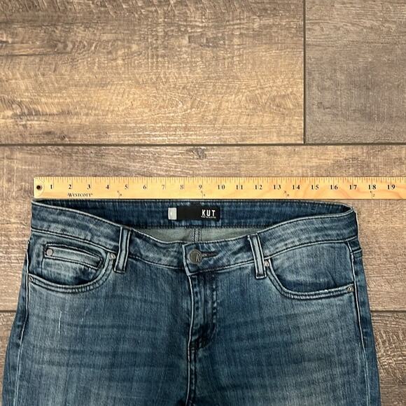 Kut From The Kloth Catherine Boyfriend Mid Rise Distressed Jean 8 - Picture 4 of 9